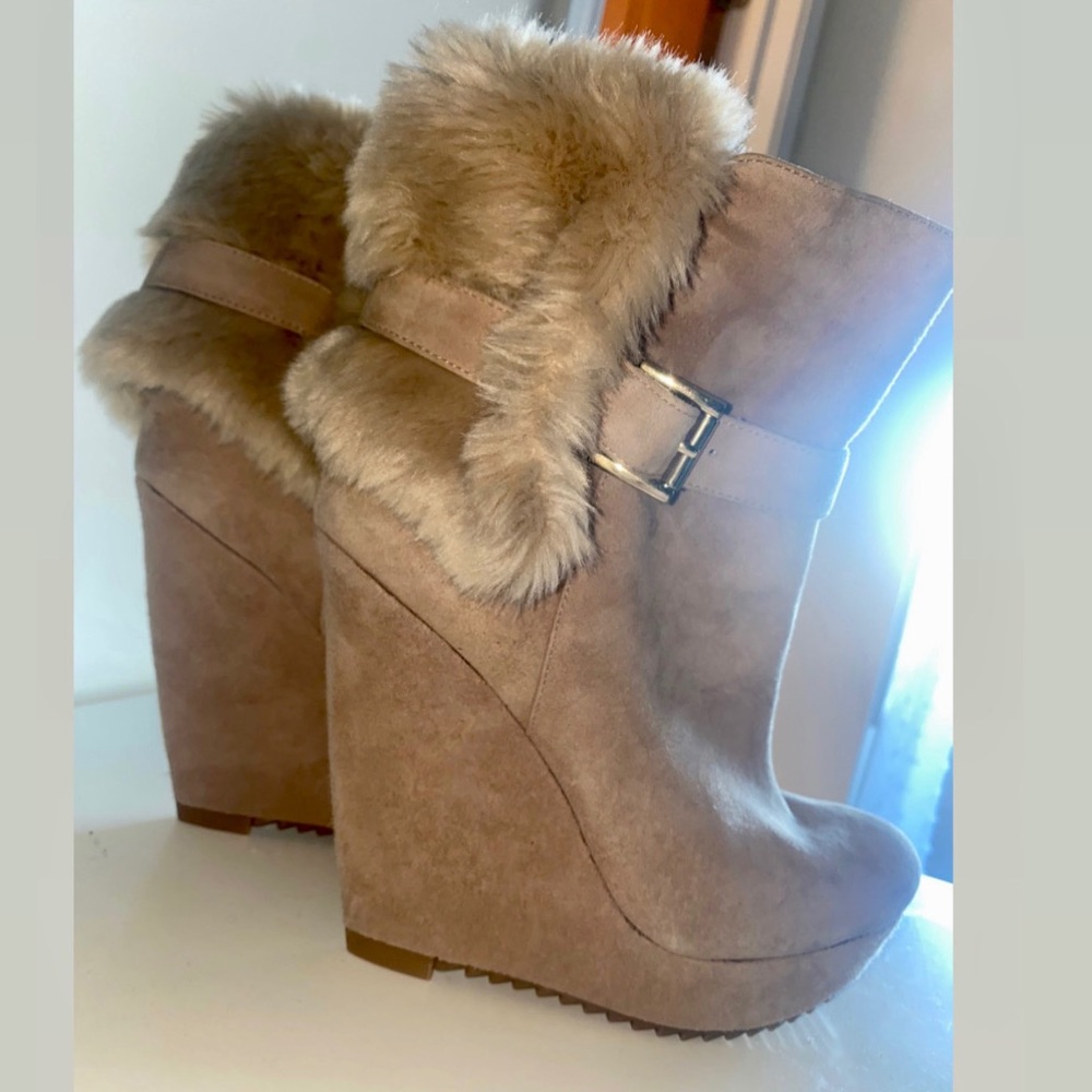 Brand New Nine West Wedge Booties Size 7